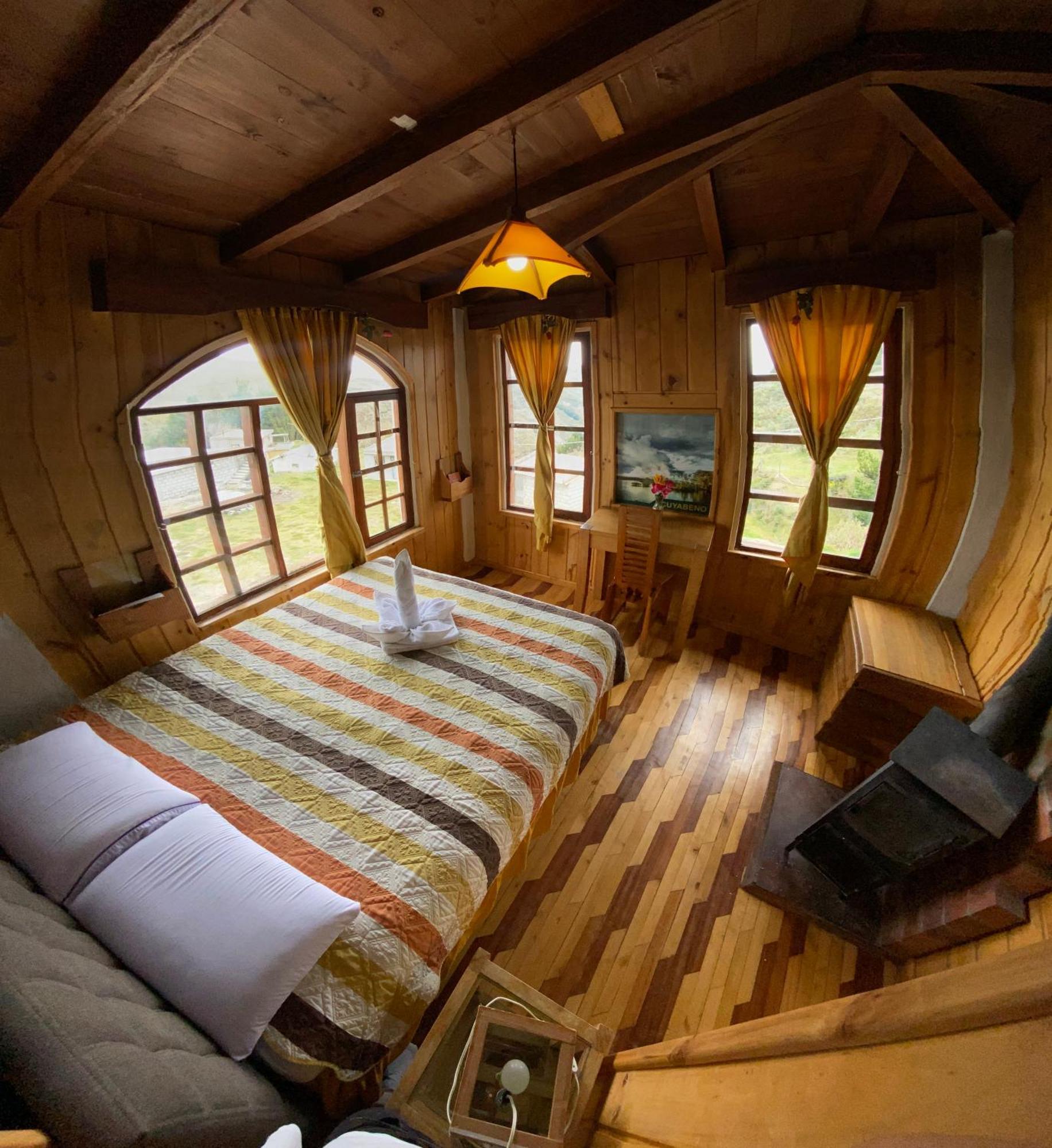 Hosteria Chukirawa Килотоа Екстериор снимка