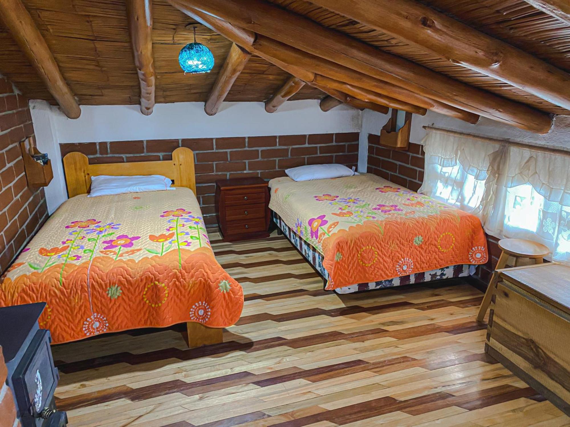 Hosteria Chukirawa Килотоа Екстериор снимка