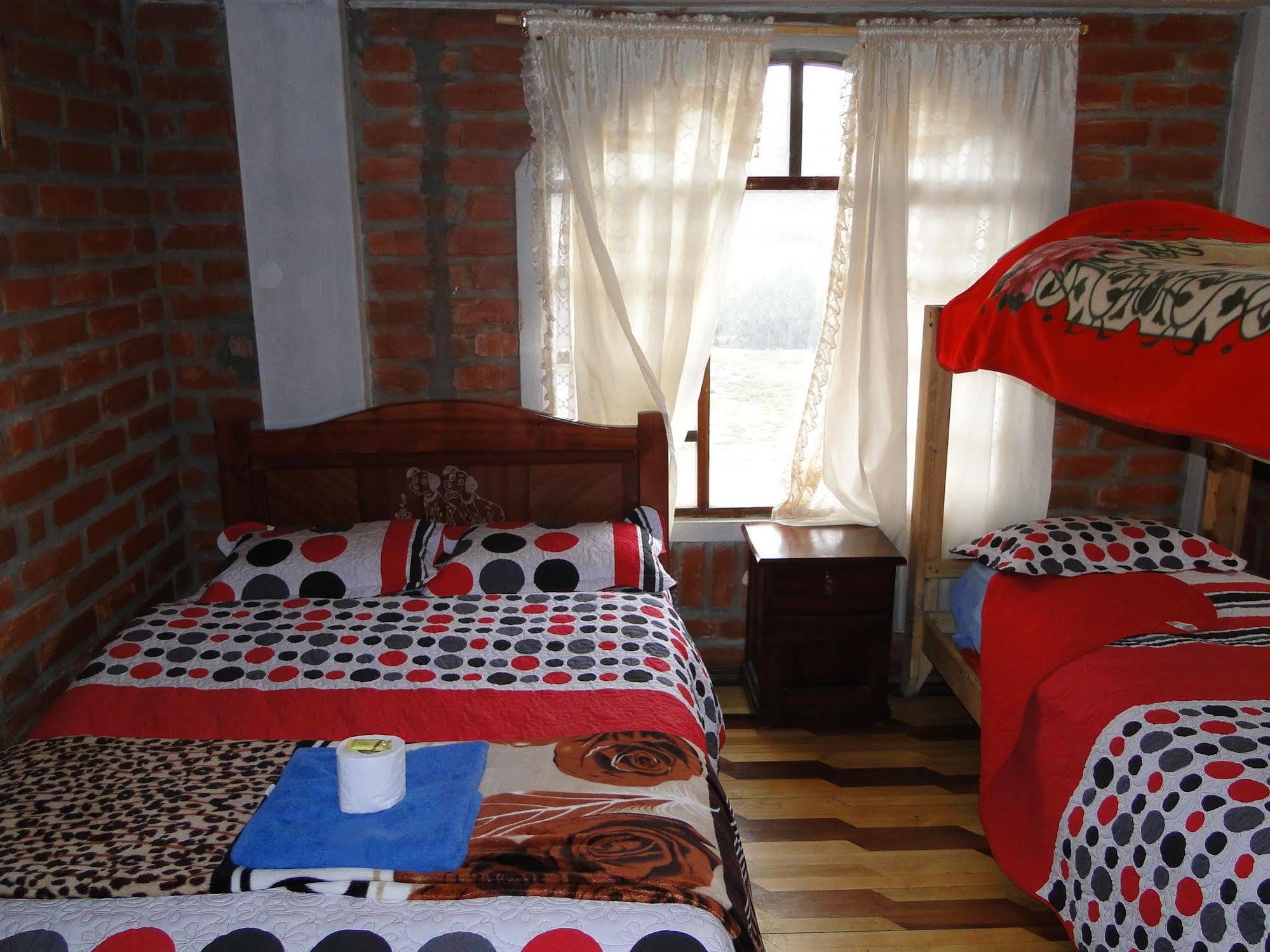 Hosteria Chukirawa Килотоа Екстериор снимка